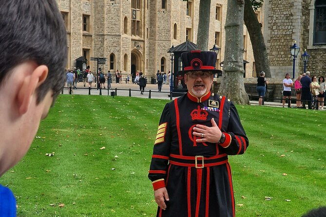 crown-jewels-royal-secrets-scandals-and-tower-of-london-tour