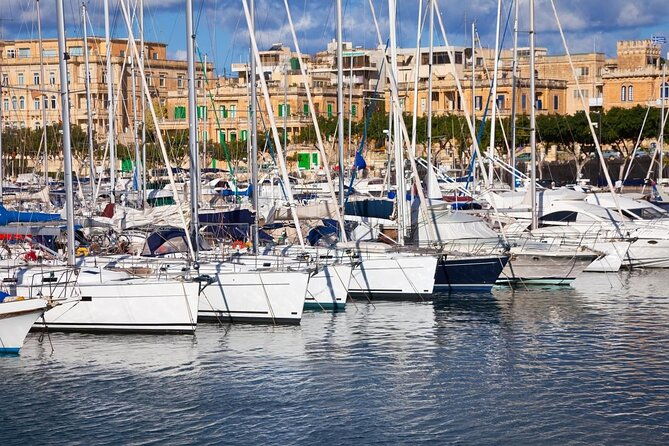 cruise-around-maltas-harbours-and-creeks-from-sliema