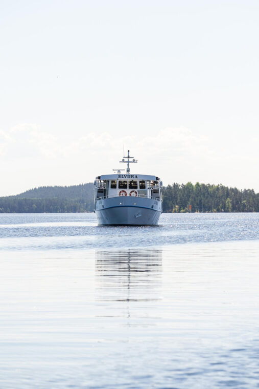 cruise-around-savonlinna-archipelago