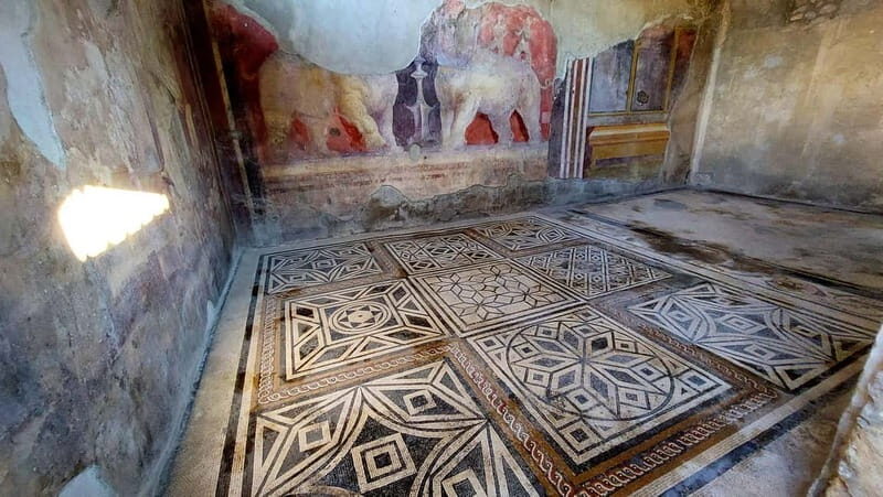 Cruise Ship Tour from Salerno to Pompeii by Rail - Discovering Pompeii: A Practical Guide to the Tour
