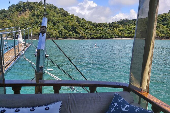 cruising-on-a-100-wooden-sail-ship-in-province-of-puntarenas