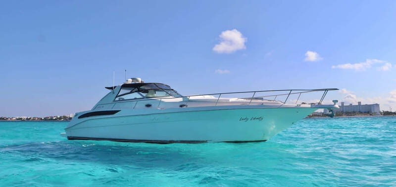 Cruising paradise in a luxury yacht in Cancun - An In-Depth Look at the Cancun Yacht Experience