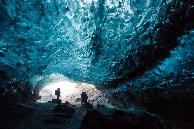 crystal-ice-cave-tour-from-jokulsarlon-glacier-lagoon