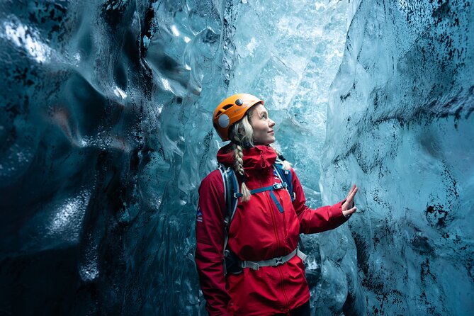 crystal-ice-cave-tour-from-jokulsarlon-glacier-lagoon