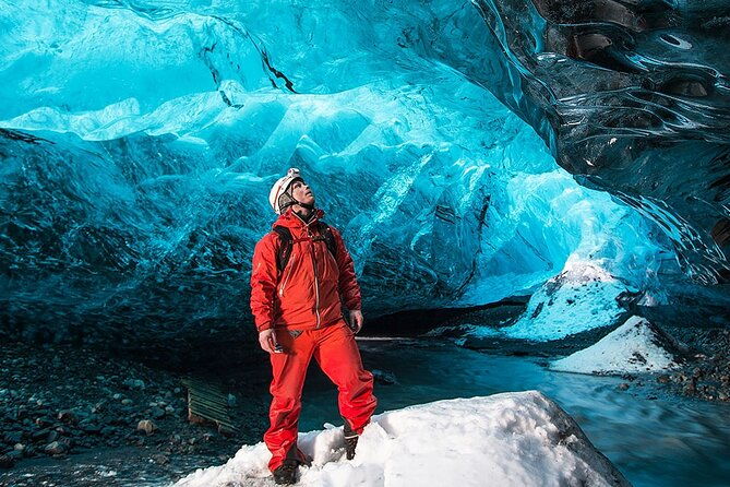 crystal-ice-cave-tour-from-jokulsarlon-glacier-lagoon