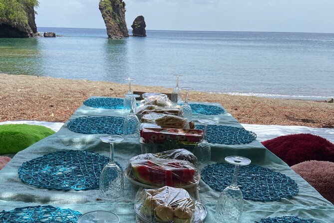 crystal-kayaking-in-st-vincent-siteseeing-with-cass