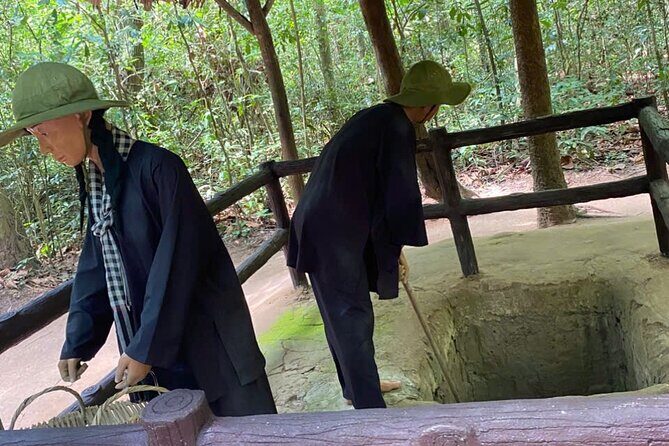 Cu Chi tunnel and Mekong Delta full day trip from Ho Chi Minh - Exploring the Cu Chi Tunnels