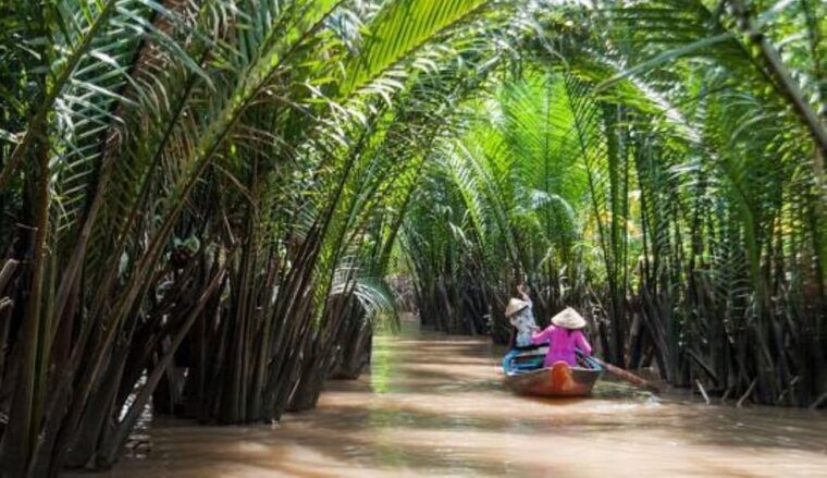 cu-chi-tunnels-and-mekong-delta-tour