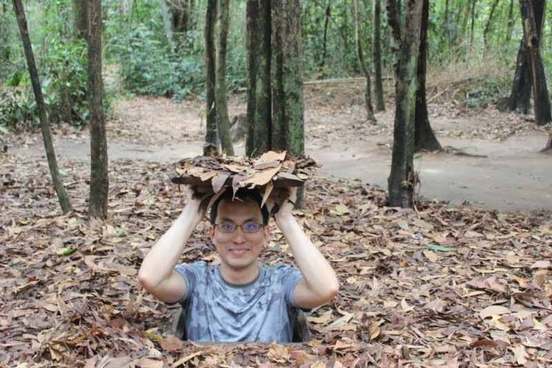 cu-chi-tunnels-and-saigon-city-private-tour