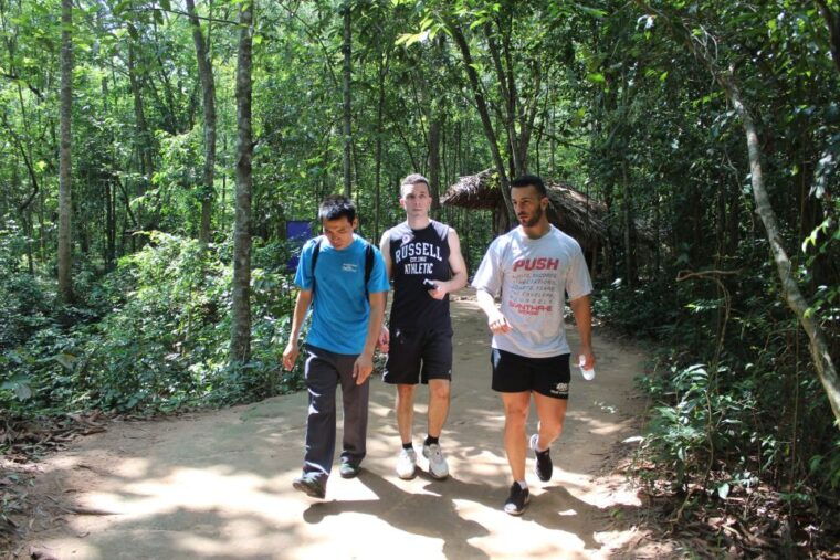 cu-chi-tunnels-and-saigon-city-private-tour