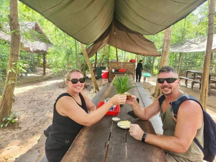 cu-chi-tunnels-ho-chi-minh-city-tour-full-day