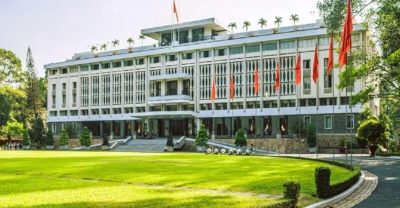 cu-chi-tunnels-saigon-city-tour