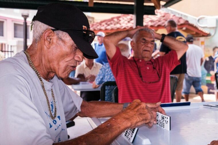 cuban-heritage2-hour-private-walking-tour-of-little-havana