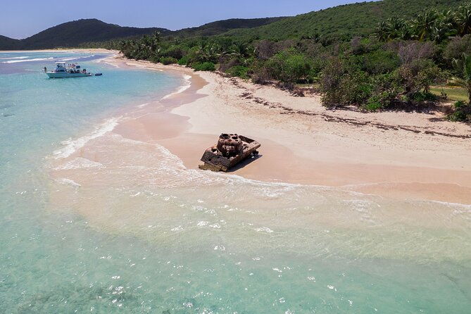 culebra-power-boat-adventure-from-fajardo