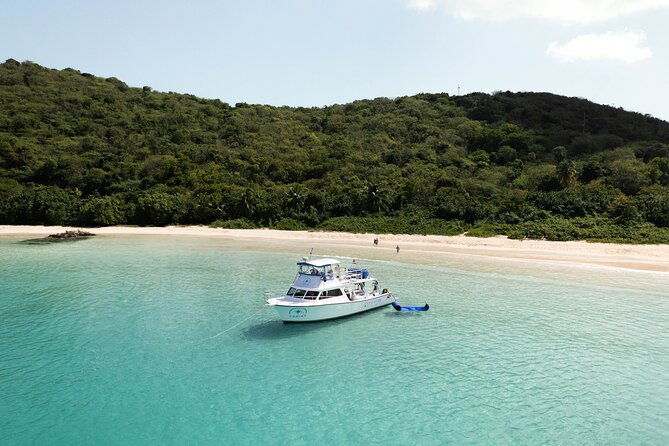 culebra-power-boat-adventure-from-fajardo
