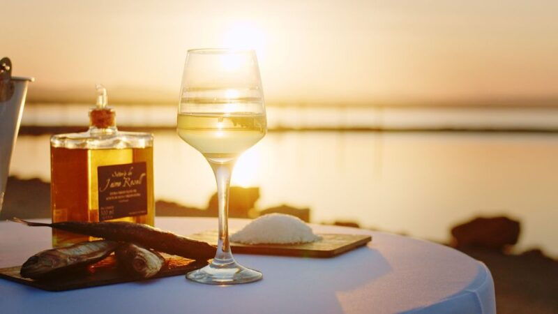 culinary-demonstration-with-gourmet-tasting-in-the-pink-lake