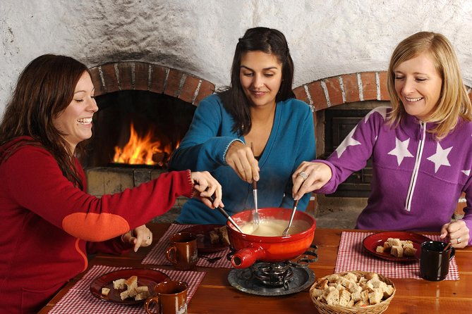 culinary-tour-from-zurich-with-traditional-swiss-cheese-fondue-dinner