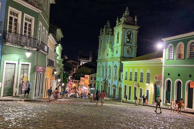 cultural-folkloric-show-and-dinner-in-salvador