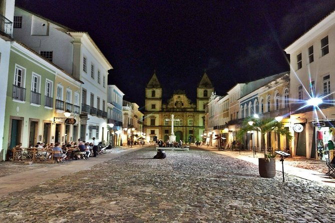cultural-folkloric-show-and-dinner-in-salvador