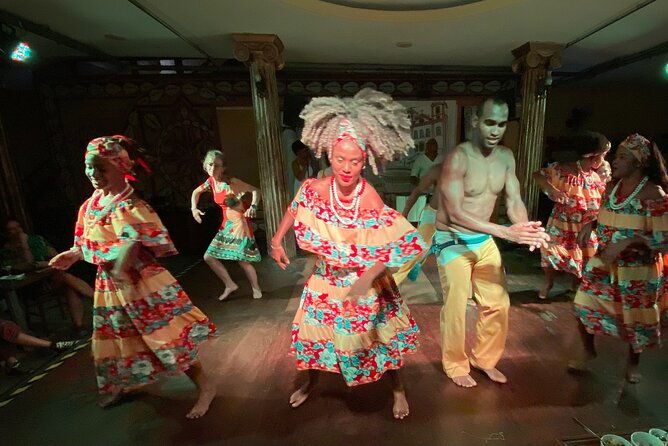 cultural-folkloric-show-and-dinner-in-salvador