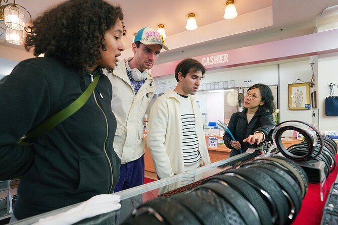 Cultural Lakeside Walk at Mt. Fuji Sake Snacks and Crafts - Key Points