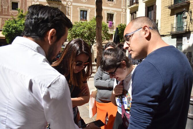 cultural-walking-tour-in-barcelona-with-food-wine-tasting