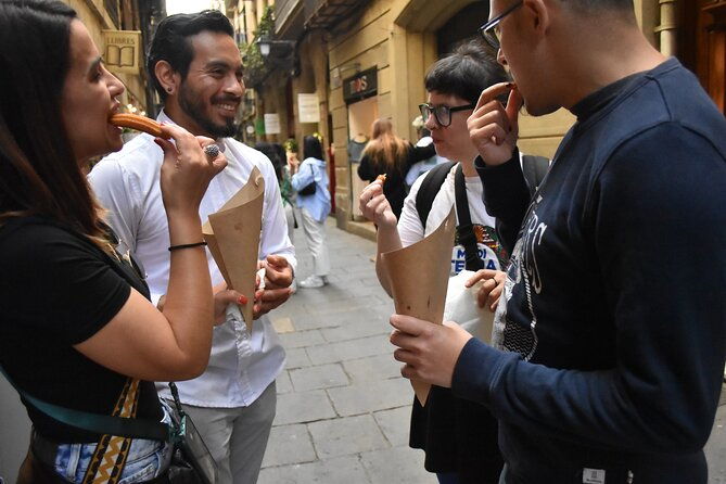 cultural-walking-tour-in-barcelona-with-food-wine-tasting