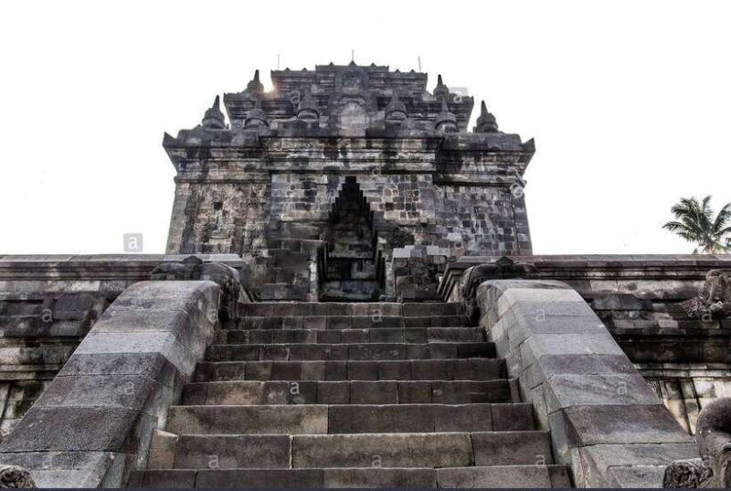 cultural-wonders-of-mendut