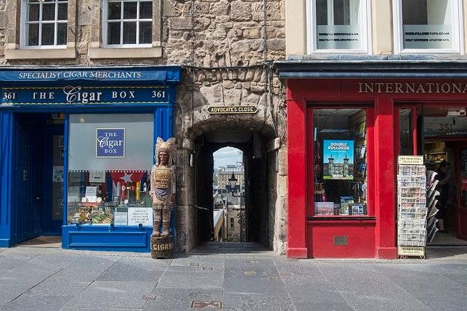 curious-tales-of-the-royal-mile-private-walking-tour