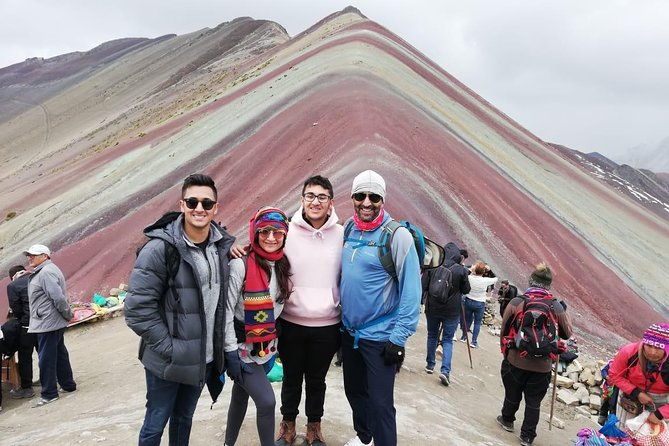 cusco-03-days-tour-humantay-lake-machu-picchu-by-train-and-rainbow-mountain