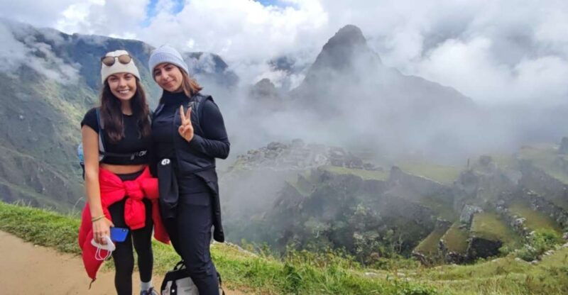cusco-2-day-sacred-valley-and-machu-picchu-guided-tour