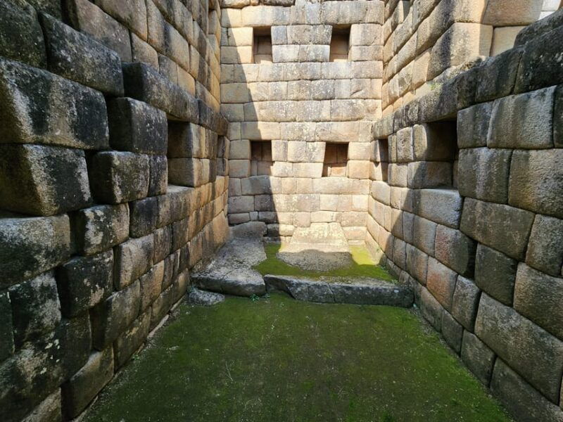 cusco-2-day-tour-to-sacred-valley-and-mountain-machu-picchu