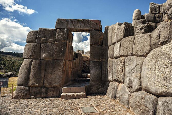 cusco-7-days-tour-in-machu-picchu-humantay-lake-and-vinicunca
