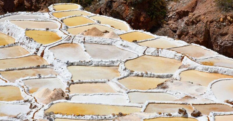 cusco-chinchero-moray-and-salt-mines-tour