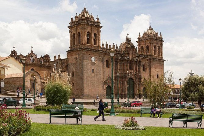 cusco-city-tour-by-bus