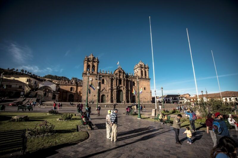 cusco-coricancha-cathedral-san-pedro-market-walking-tour
