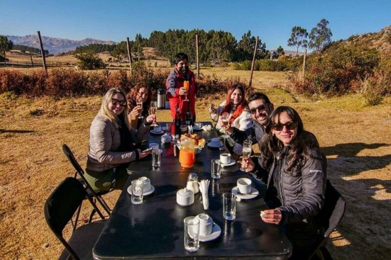 cusco-hot-air-balloon-tethered-flight-picnic-2