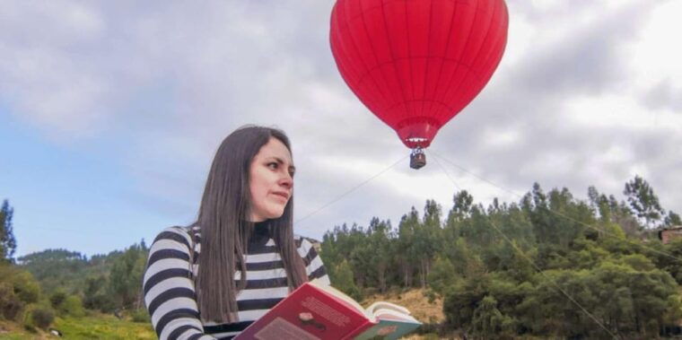 cusco-hot-air-balloon-tethered-flight-picnic-2