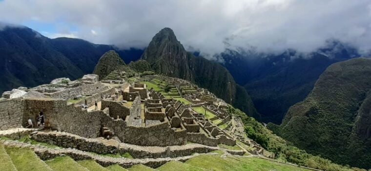 cusco-machu-picchu-rainbow-mountain-and-humantay-tour-3d-2n