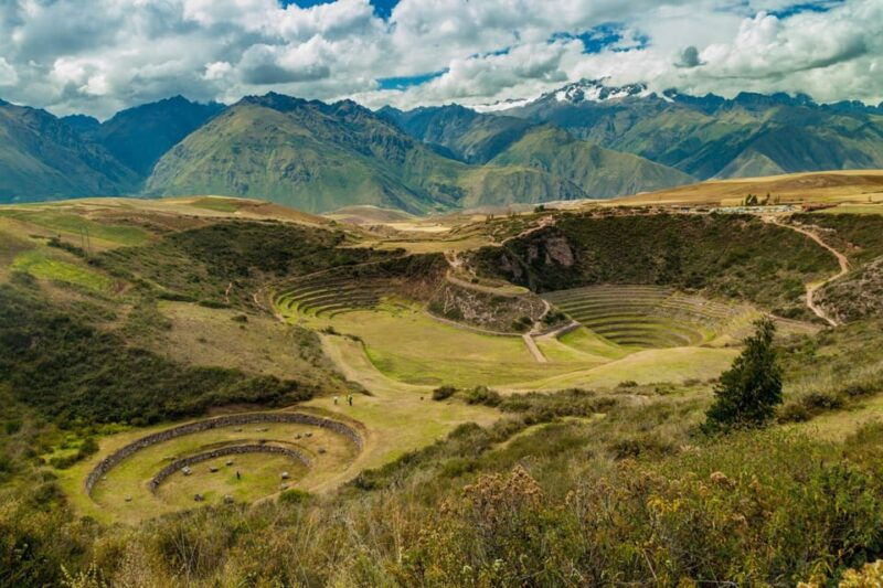 cusco-maras-moray-salineras-and-the-chinchero-weavers-tour-half-day