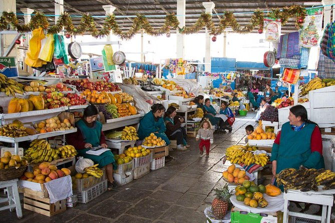 cusco-markets-and-ruins-small-group-tour
