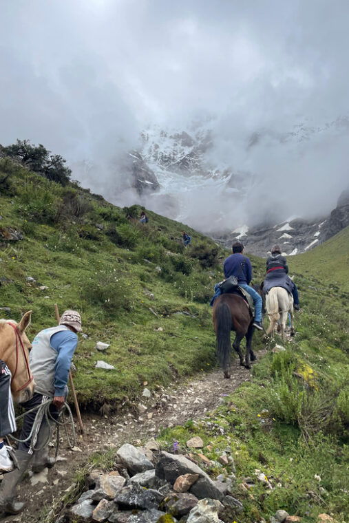 cusco-one-day-excursion-to-humantay-lake