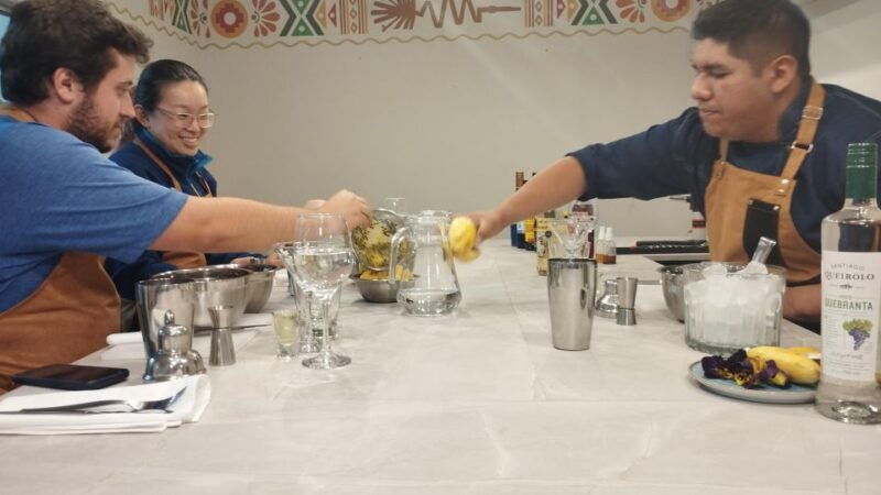 cusco-peruvian-cooking-class-cocktails-local-market-tour