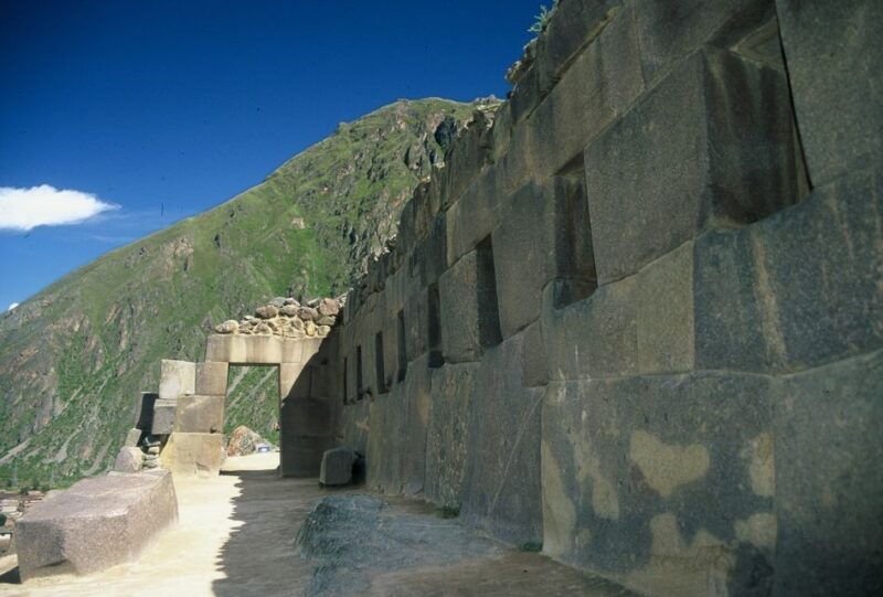 cusco-pisac-local-market-and-ollantaytambo-private-tour
