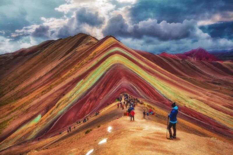cusco-rainbow-mountain-adventure-hiking