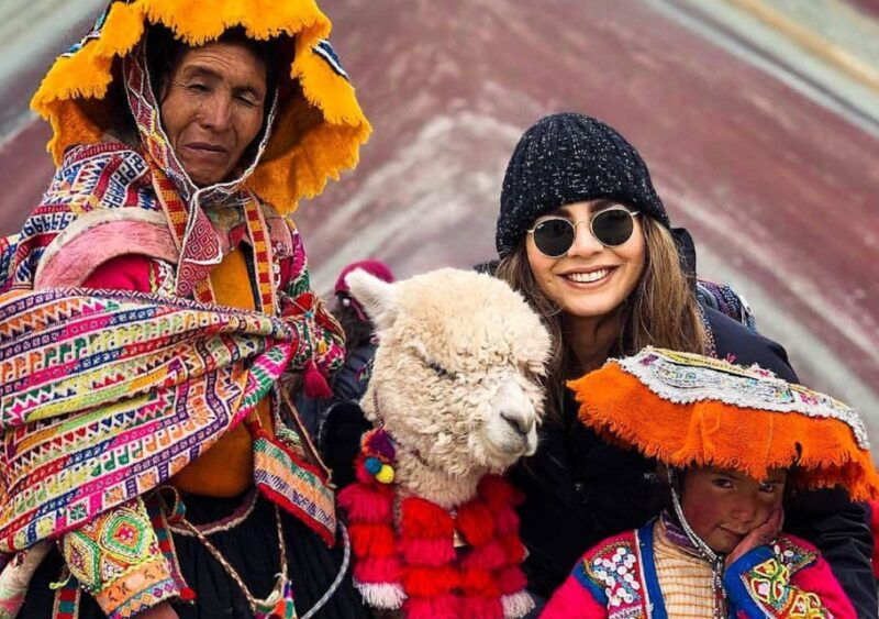 cusco-rainbow-mountain-early-access-tour-with-red-valley