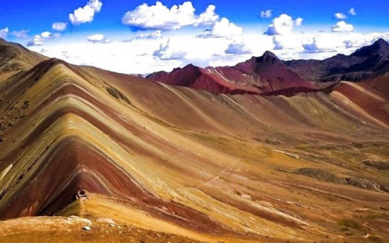 cusco-rainbow-mountain-tours-full-day-trek-with-meals