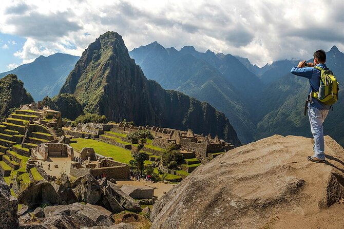 cusco-sacred-valley-and-machu-picchu-tour-3d-2n