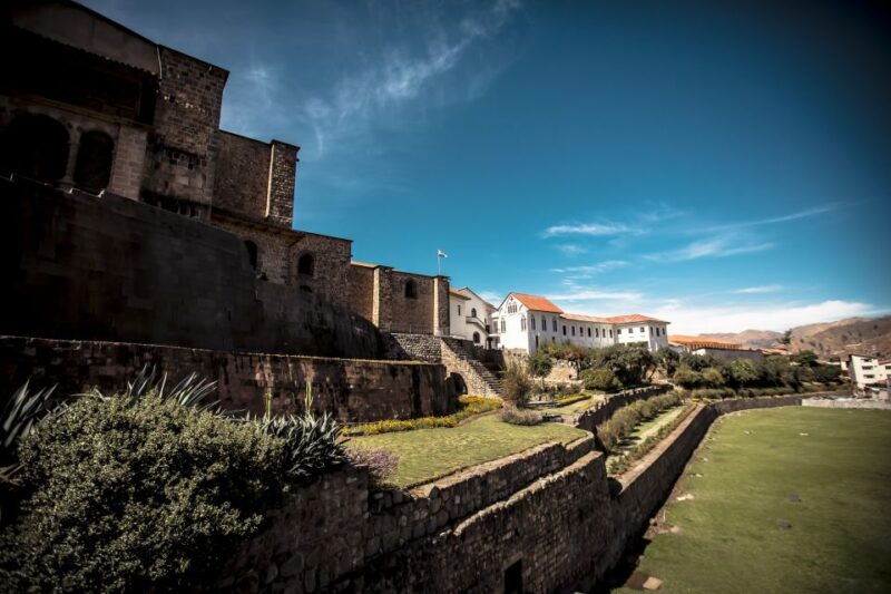 cusco-sacsayhuaman-san-blas-la-merced-coricancha-tour