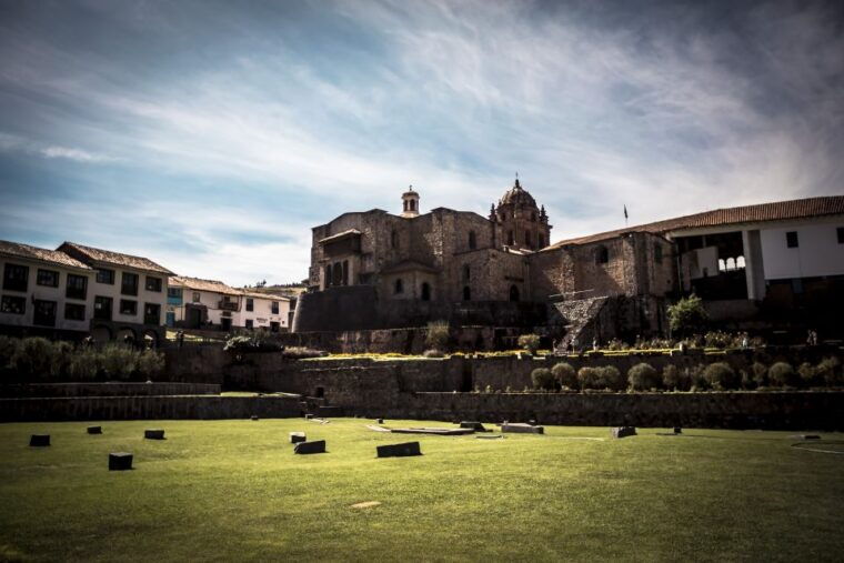 cusco-sacsayhuaman-san-blas-la-merced-coricancha-tour